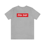 Đặc biệt - Unisex Short Sleeve T-shirt